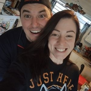 Meet your Posher, Caitlin